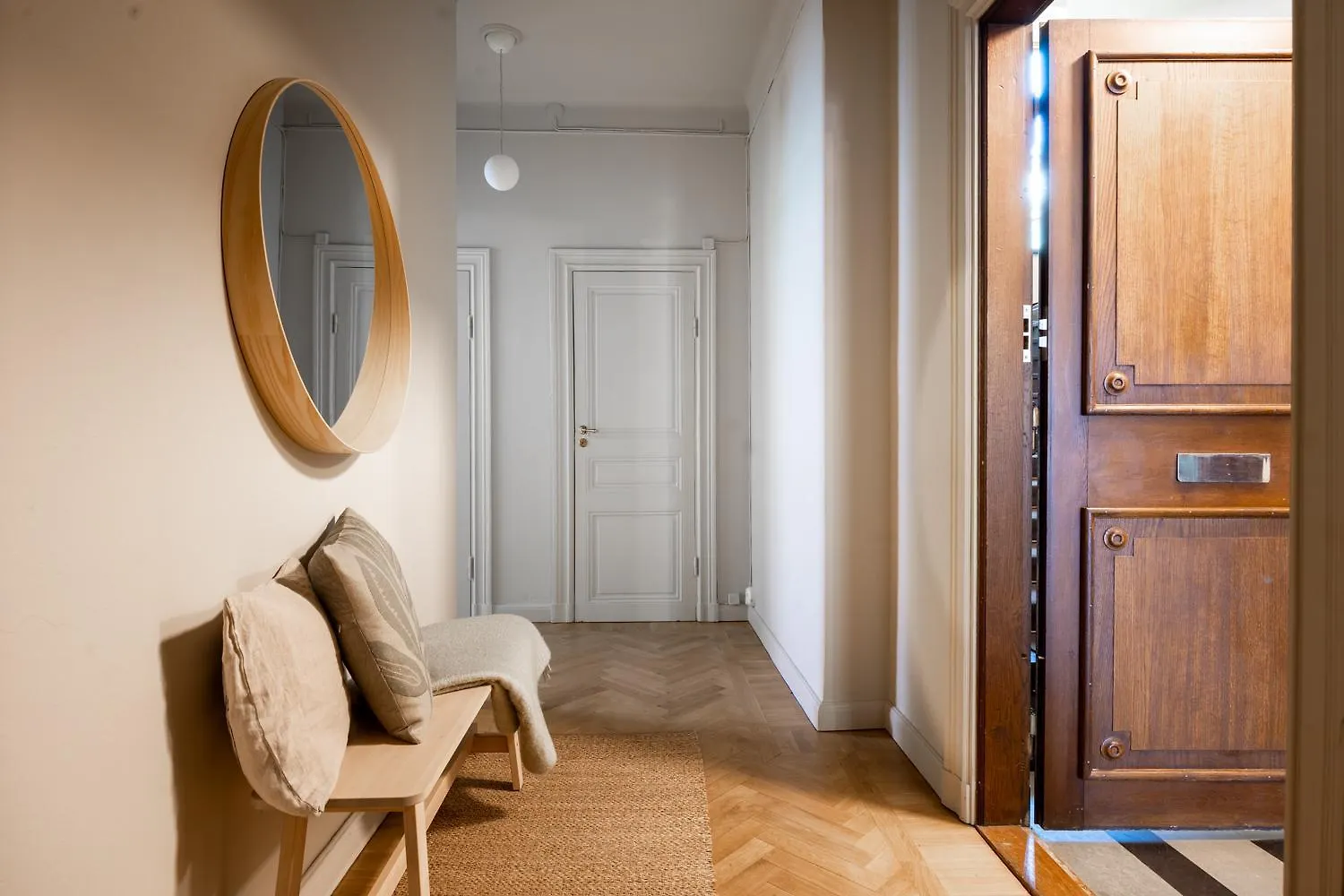 Stylish and Central Stockholm Östermalm Apartment